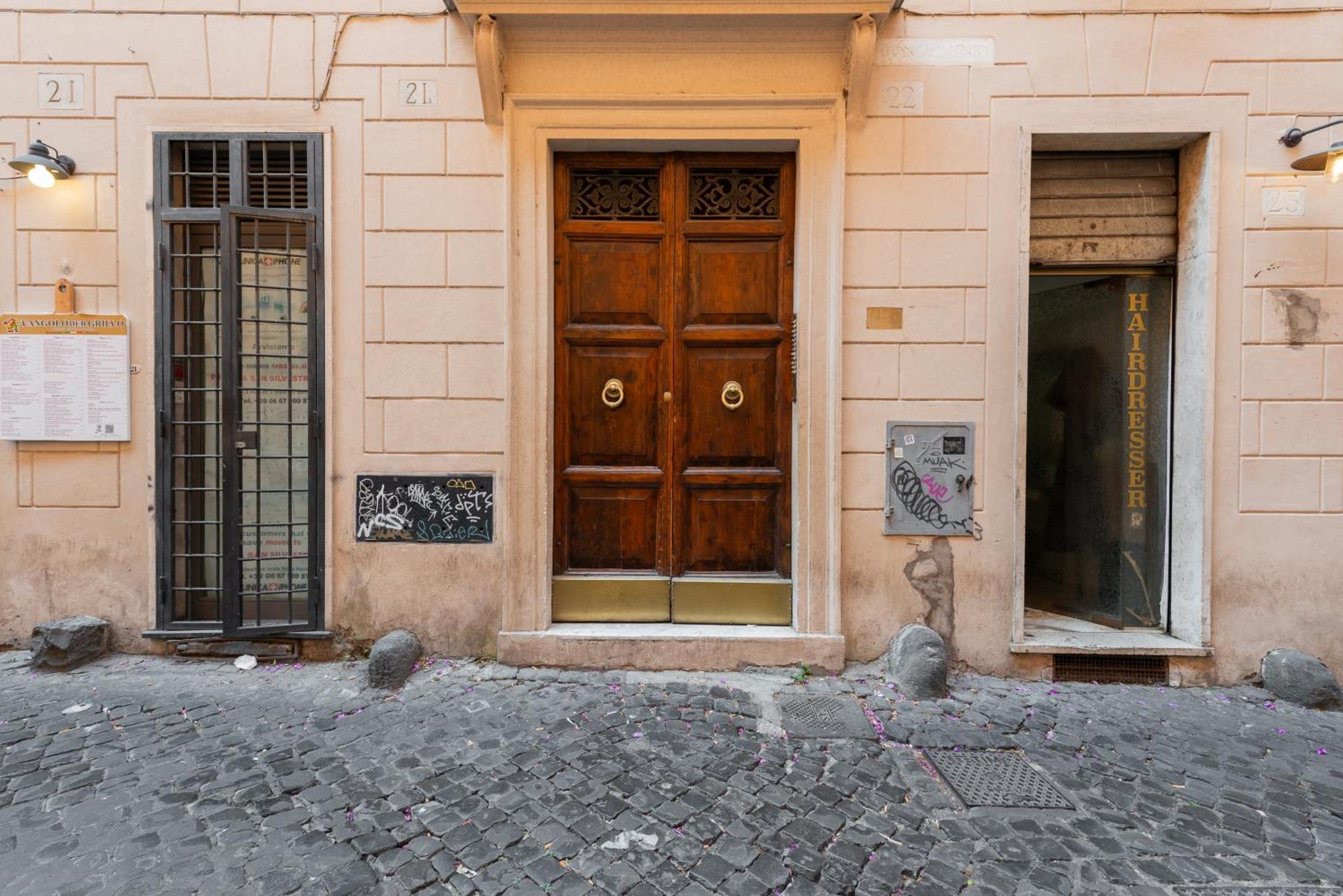 My Trevi Suite & Apartment Rome Exterior photo